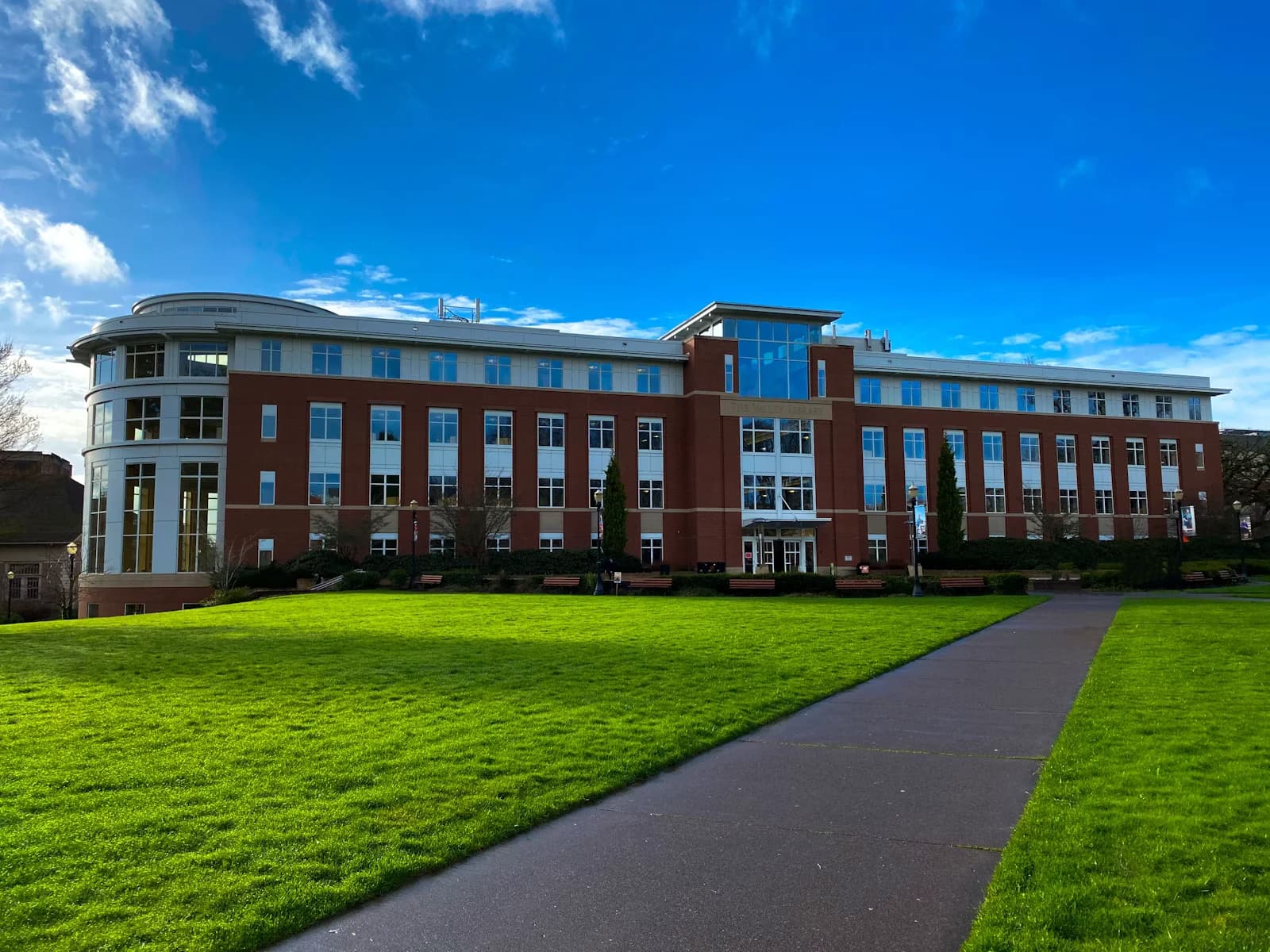 IT:U Interdisciplinary Transformation University